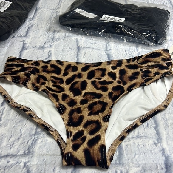Soma bikini size large rouched sides animal print - Picture 6 of 12